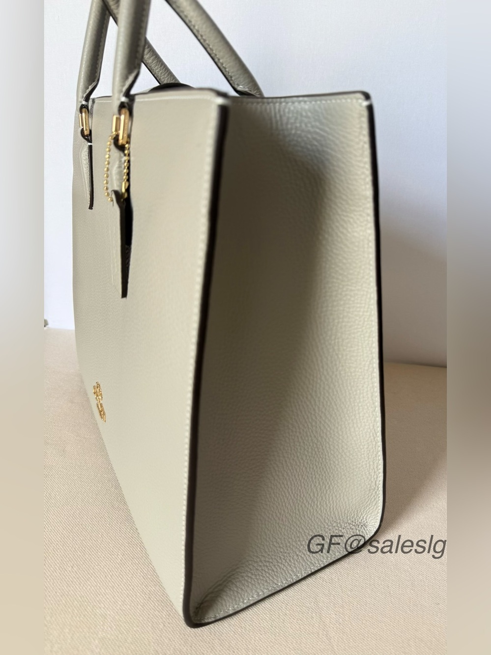NWT Coach Maggie Tote large Gold/Dove Grey Shoulder Bag for work and school - Picture 4 of 12